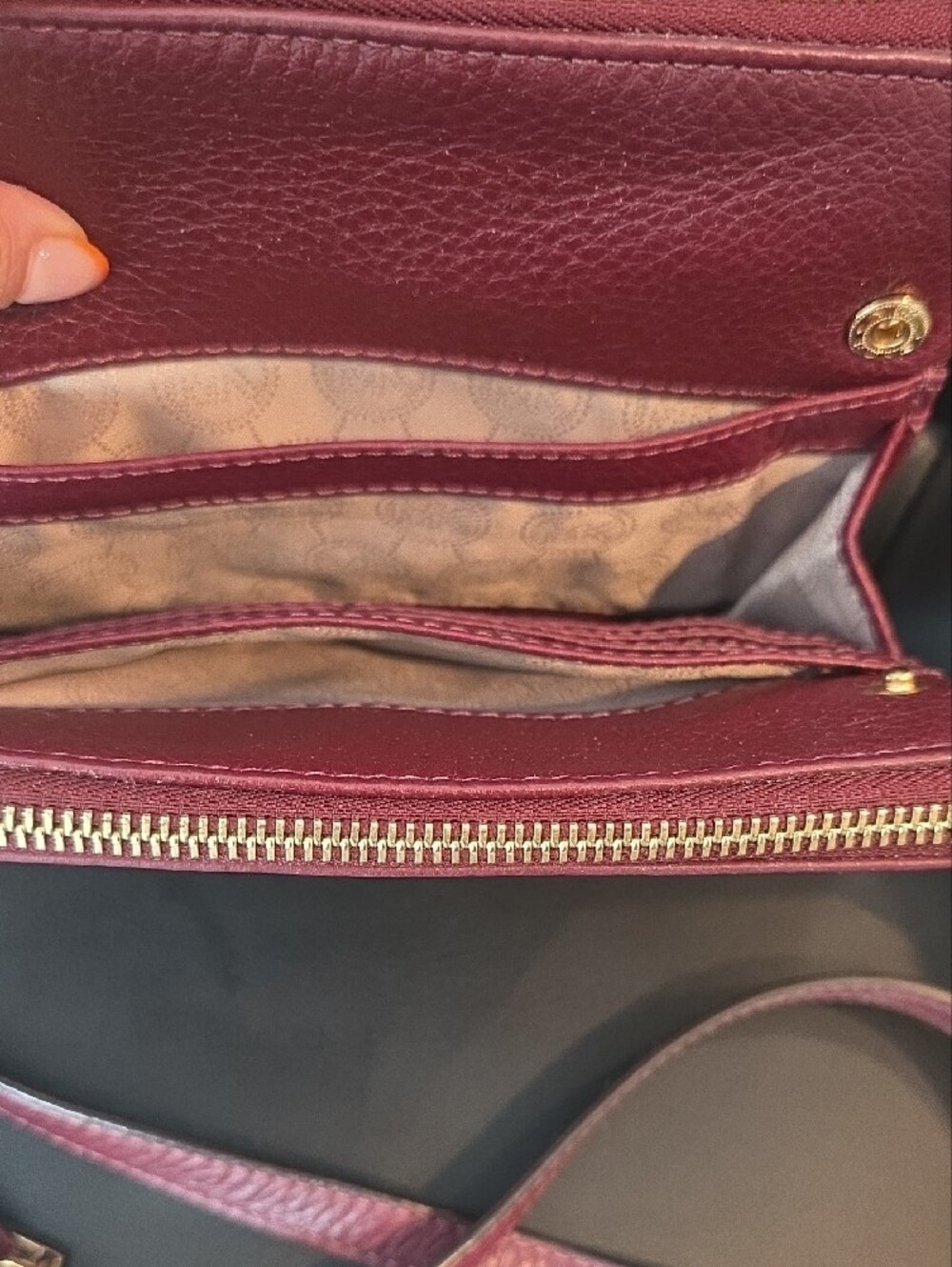 Michael Kors Wine Leather Crossbody with Gold MK Emblem - Picture 3 of 7